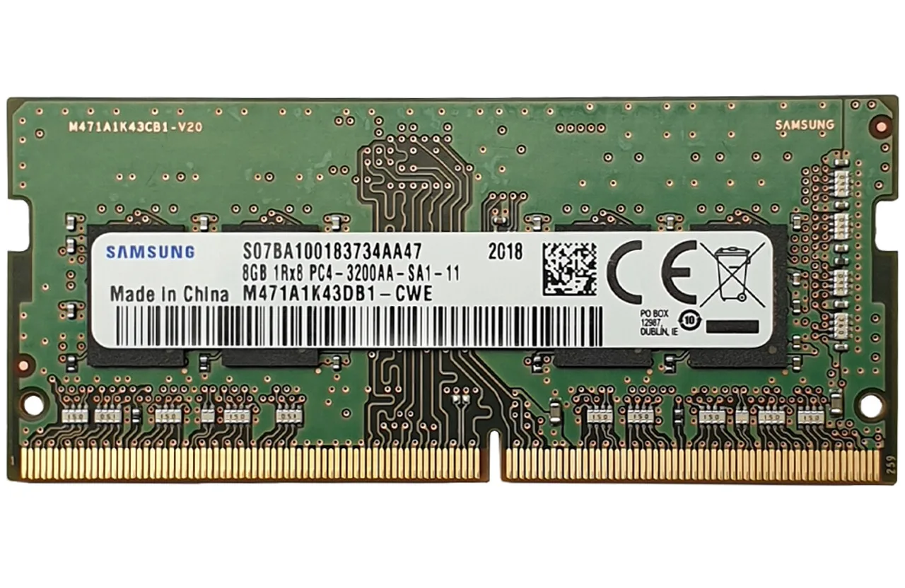 RAM 8GB DDR4 3200MHz Desktop Memory - CT8G4DFRA32A view 3